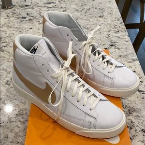 New Nike Blazer Mid Premium. White & Vachette tan.